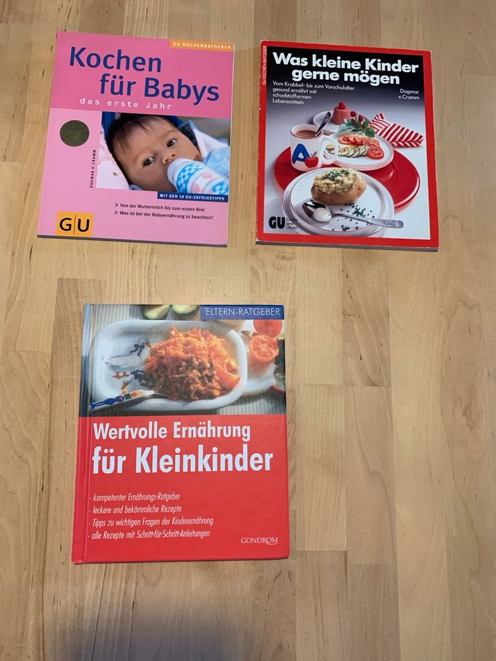 GU Buch kochen für Babys , Kleinkinder in Großenlüder