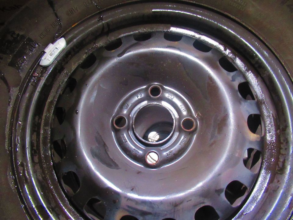 Opel Corsa Stahlfelgen 5,5x14 mit 185/70-14 Sommerreifen in Speinshart