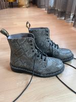 Dr. Martens Grau Schlangenmuster NEU München - Maxvorstadt Vorschau