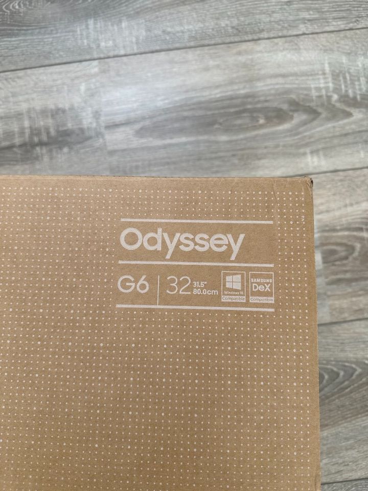 Monitor Samsung Odyssey G6 32 Zoll in Salzgitter
