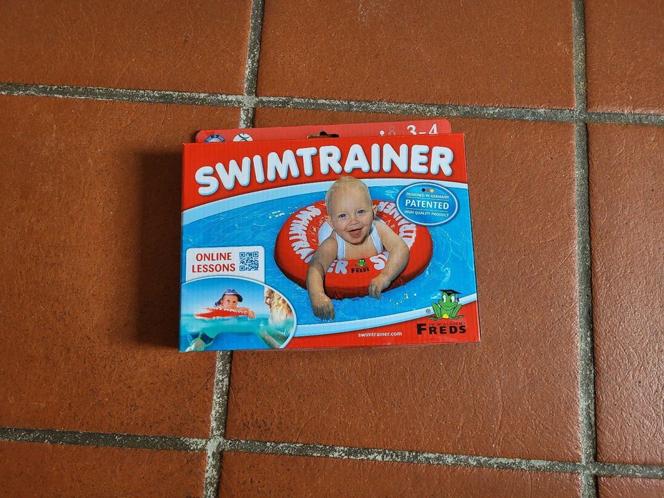 Schwimmtrainer Baby Swimtrainer Pool in Karlstein