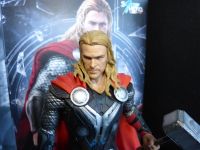 THOR THE DARK WORLD / MARVEL Modelbau Sammelfigur 1:9 Niedersachsen - Seevetal Vorschau