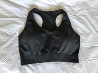 H&M Crop Top, Bustier, Sport-BH Gr L 40 Niedersachsen - Wilhelmshaven Vorschau