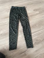 Leggings Grösse 146/152 Nordrhein-Westfalen - Rheinberg Vorschau