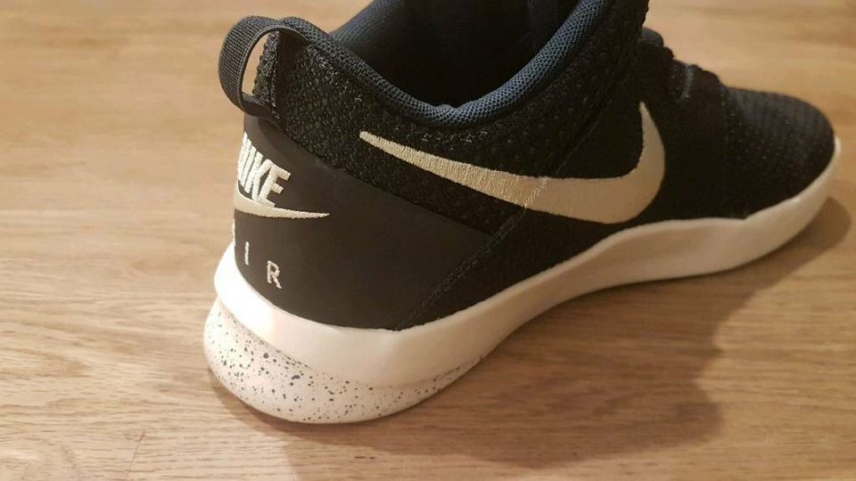 Nike Air Shibusa Größe 44 SEHR RAR!!! in Baden-Württemberg - Lauf | eBay  Kleinanzeigen ist jetzt Kleinanzeigen