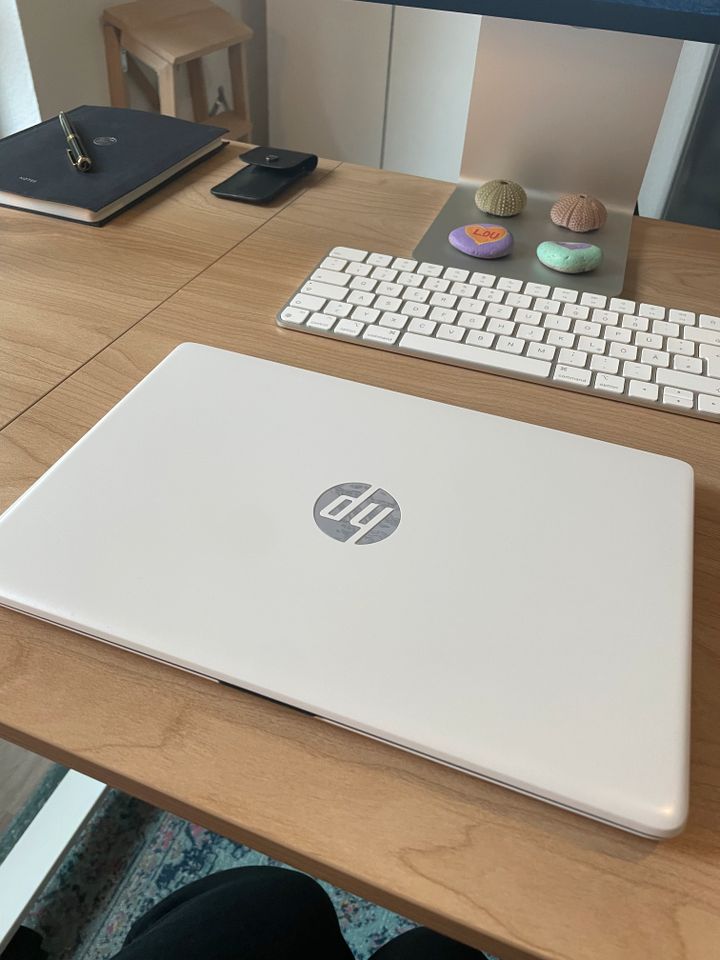 HP Stream Laptop 11,6" HD Display kleiner Laptop wie neu in Düsseldorf