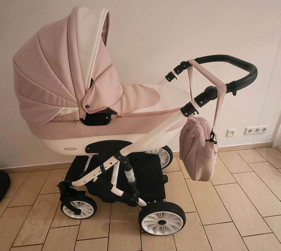 Kinderwagen in Mönchengladbach