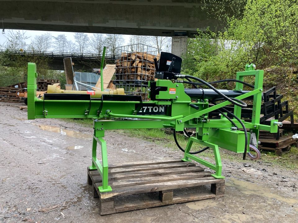 Holzspalter 27 t stehend und liegend Zapfwelle 110 cm Spaltlänge in Gummersbach