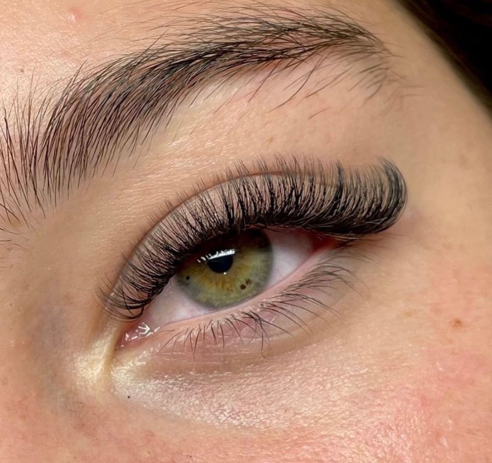 Wimpernverlängerung Schulung Wimpern Kurs 3X Zertifikat in Bochum