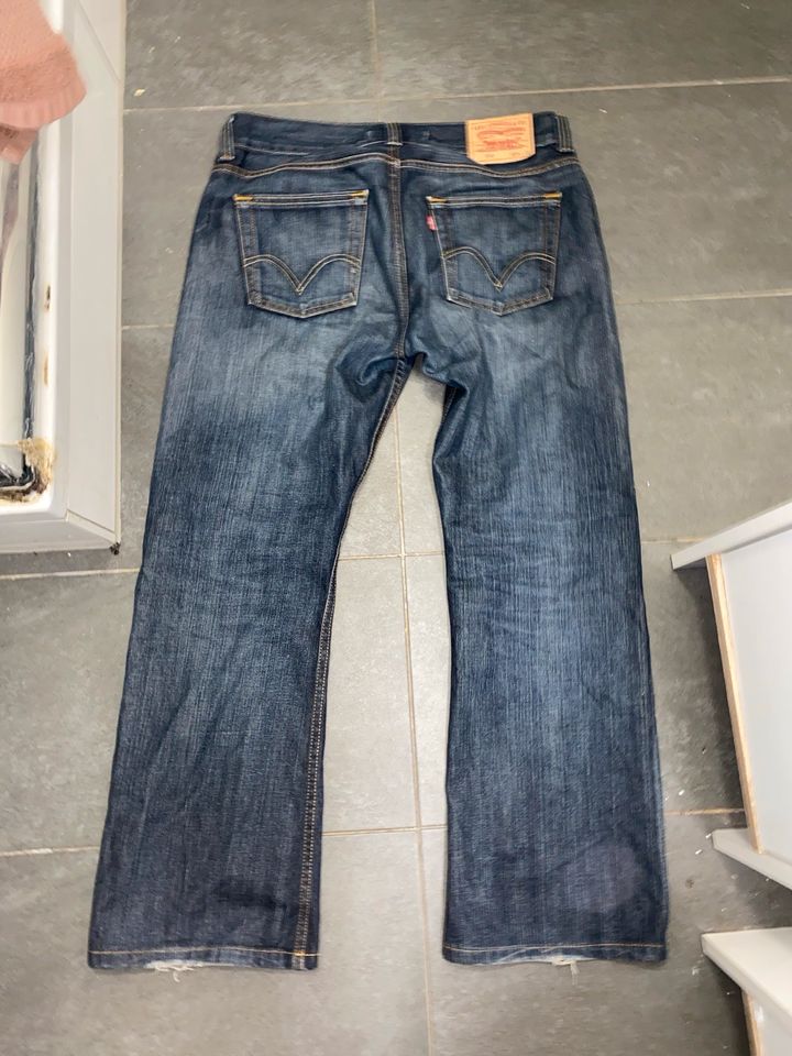 Bootcut Levi’s Jeans in Augsburg
