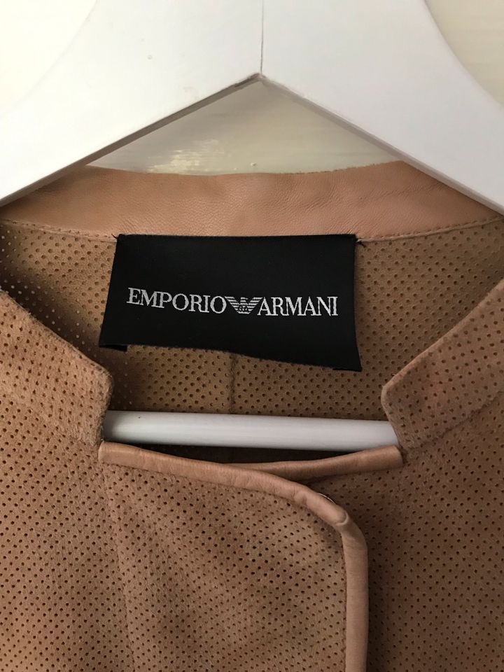 Armani Mantel wie Neu Gr. IT 40 beige in Berlin