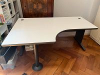 Hochwertig, stabiler Schreibtisch zu verschenken Ludwigsvorstadt-Isarvorstadt - Isarvorstadt Vorschau