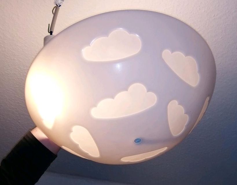 2x IKEA Lampe Deckenlampe Wolken Skojig weiß Kinder in Nordfriesland -  Niebüll | Lampen gebraucht kaufen | eBay Kleinanzeigen ist jetzt  Kleinanzeigen