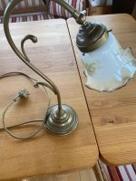 Antike Messing Tischlampe mit Glasschirm Nordrhein-Westfalen - Much Vorschau