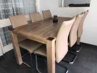 Rustikaler Holztisch & 6 Lederoptik-Stühle Set Niedersachsen - Garbsen Vorschau