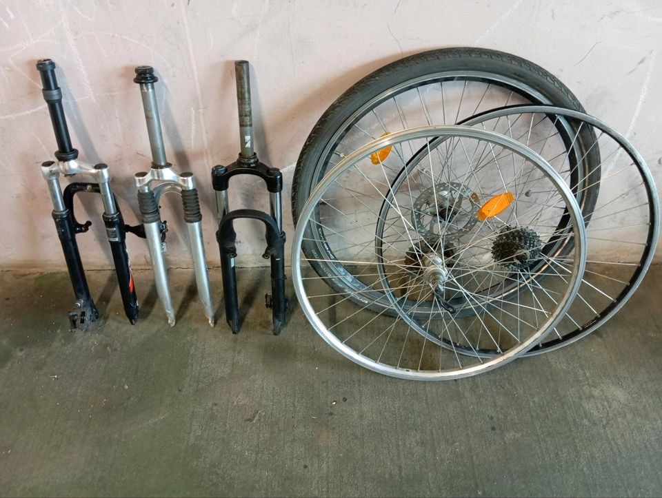 Fahrrad Teile in München