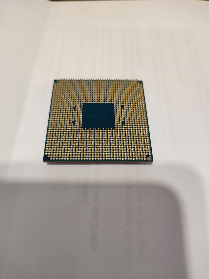 AMD Ryzen 9 3950X - 3.5GHz 16-Core (100-100000051BOX) Processor in Berlin