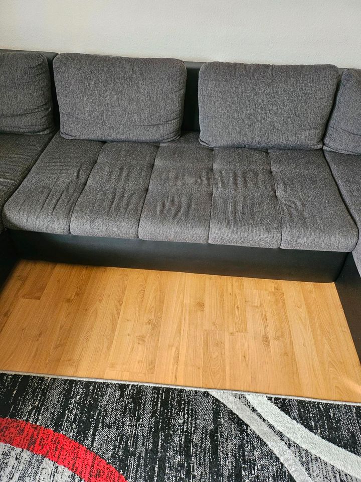 Ecksofa/ Couch mit Schlffunktion guter Zustand in Lübeck