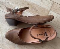 Think Damen Schuhe Gr. 38,5 Leder Hellbraun München - Allach-Untermenzing Vorschau