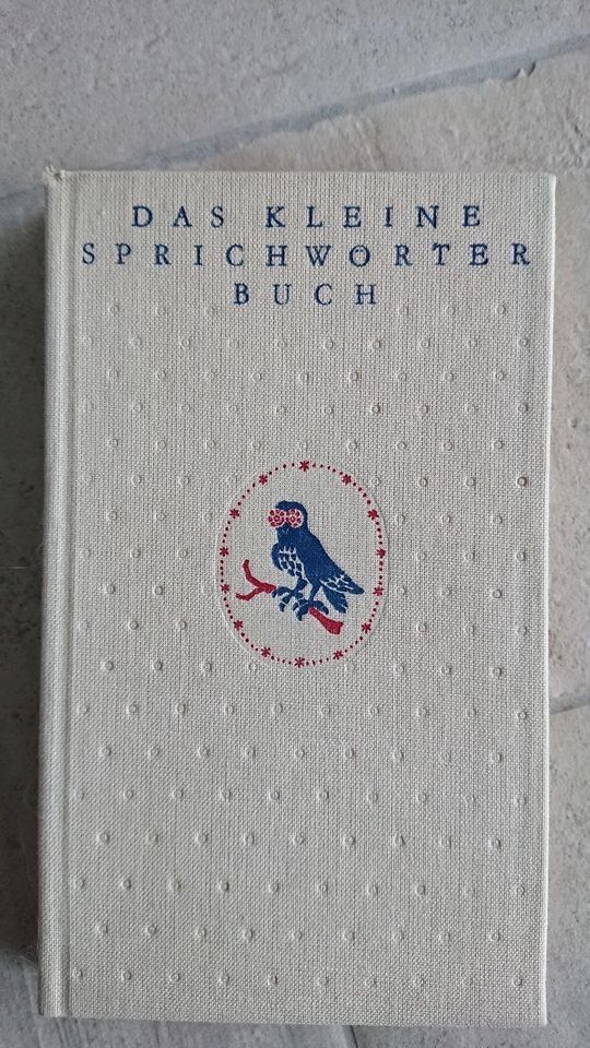 Diverse Bücher als kleine Geschenke, Zitate, Sprichwörter in Bad Saulgau