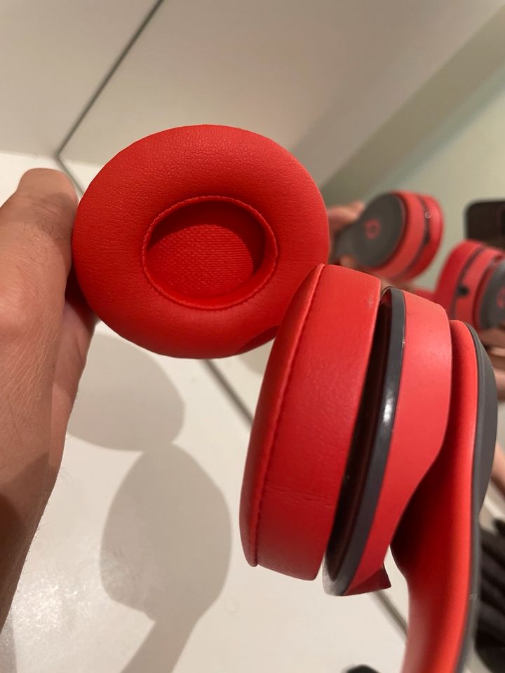 Beats Solo3 Wireless Kopfhörer in Reutlingen