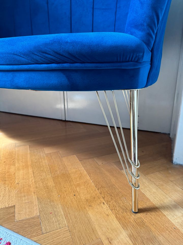 Schöner blauer Sessel in Frankfurt am Main