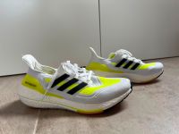 Adidas Ultraboost Sneakers Laufschuhe Gr. 41 weiß-neongelb NEU!!! Essen - Essen-Ruhrhalbinsel Vorschau