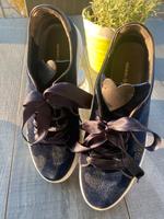 Kennel&Schmenger Sneaker Gr 41 SAMT und Strass Herzen. Neuwertig Baden-Württemberg - Moos Vorschau