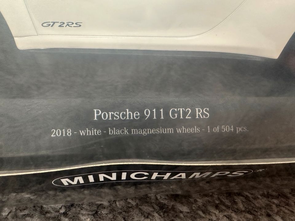 Porsche 911 GT2 RS 1:18 in Straubing