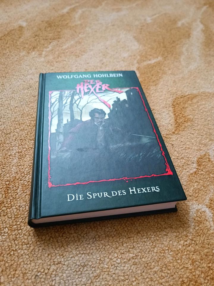 Buch " der Hexer - die Spur des Hexers" in Gusow-Platkow