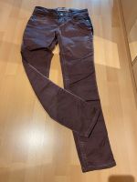 Jeans mit Samt-Galonstreifen, Coccara, Gr. 27, NEU Hessen - Rauschenberg Vorschau