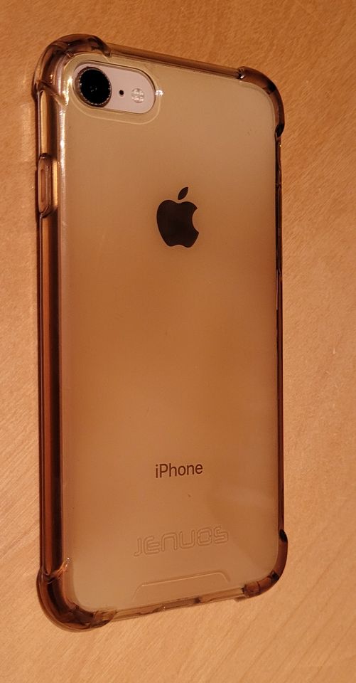 iPhone 8, 256 GB - weiß / rosé - mit Schutzhülle in Hildesheim