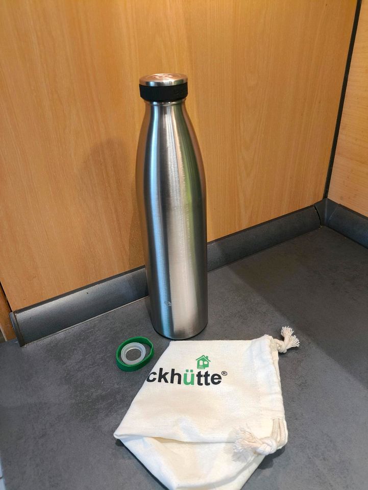 Edelstahl Thermo Trinkflasche 1 Liter von Blockhütte in Halle (Westfalen)