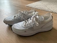 Weiße Nike Sneaker Berlin - Wilmersdorf Vorschau