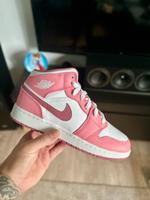 Nike Jordan 1 Mid Rosa „Valentines Day 2023“ 40 Thüringen - Bad Berka Vorschau