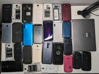 Handys Smartphones Konvolut 28-teilig DEFEKT + Ersatzteile Duisburg - Walsum Vorschau