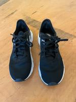 Puma Sneaker Turnschuhe leicht Gr. 37 Bonn - Bonn-Zentrum Vorschau