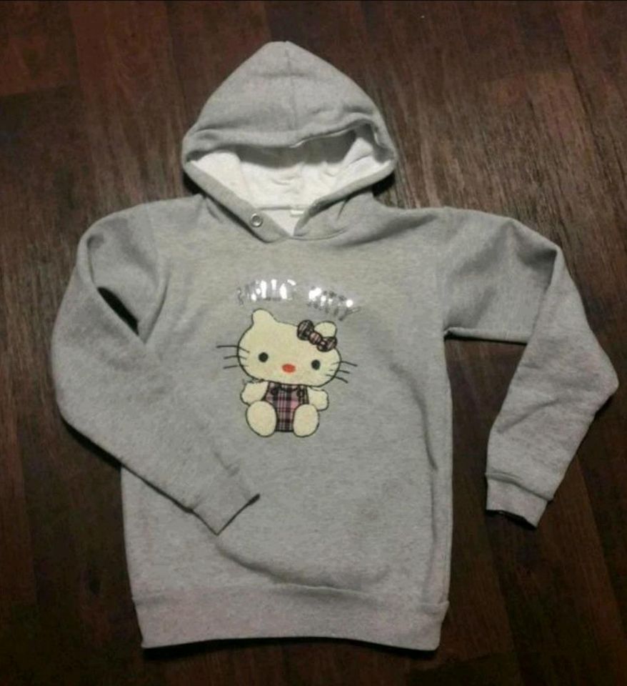 Kinder Pullover mit Kapuze  Hallo Kitty Gr 134 in Bremen