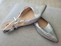 högl Sandale Uk 7 / 41 silber Leder Slingpumps Top Nordrhein-Westfalen - Remscheid Vorschau