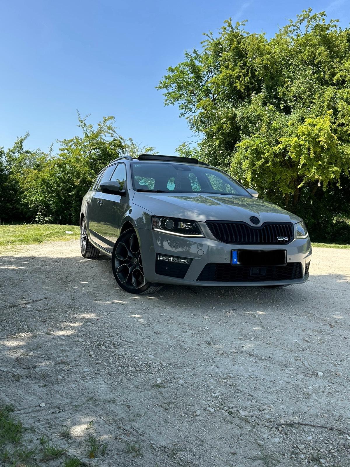 Abbildung des Autos Škoda Octavia RS