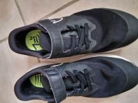Nike Jungen Schuhe Gr 33,5 Rheinland-Pfalz - Zettingen Vorschau