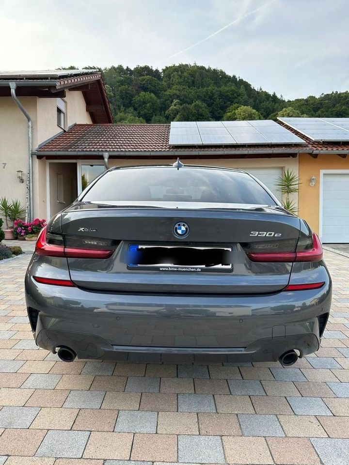 BMW 330e xDrive in Kernen im Remstal
