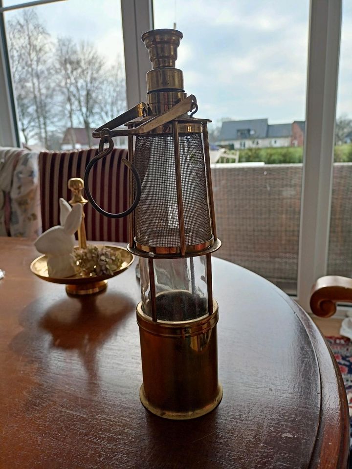 Vintage Flaschenlampe mit Spieluhr von Bergmann in Delbrück