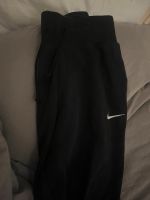 Nike Jogginhose Köln - Nippes Vorschau