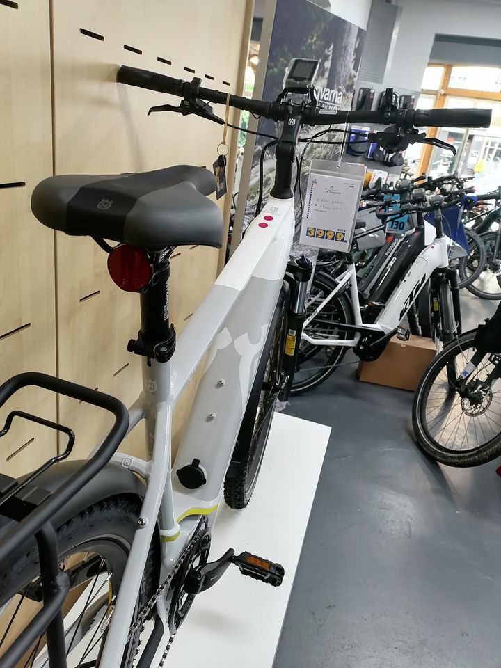 E-Bike Husqvarna CT1 Rahmen Größe M in Crailsheim