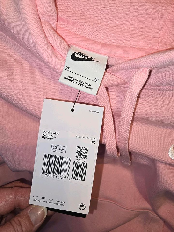 Nike Pullover Neu, Größe XL in Altenholz