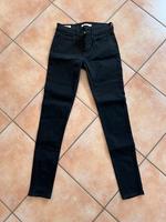 LEVIS Jeans schwarz 710 Gr. 27 Nordrhein-Westfalen - Burbach Vorschau
