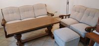 Couchgarnitur mit passenden Tischen und Hocker Hessen - Offenbach Vorschau