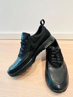 Nike Sneaker schwarz mit Fell Gr. 39 Düsseldorf - Gerresheim Vorschau