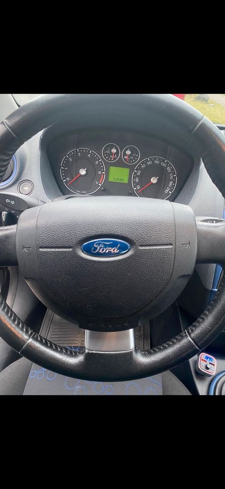 Ford Fiesta 1.3 in Köln